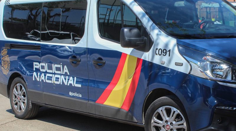 La Policía Nacional detiene al empresario de Arahal relacionado con la causa contra la pareja de Ayuso