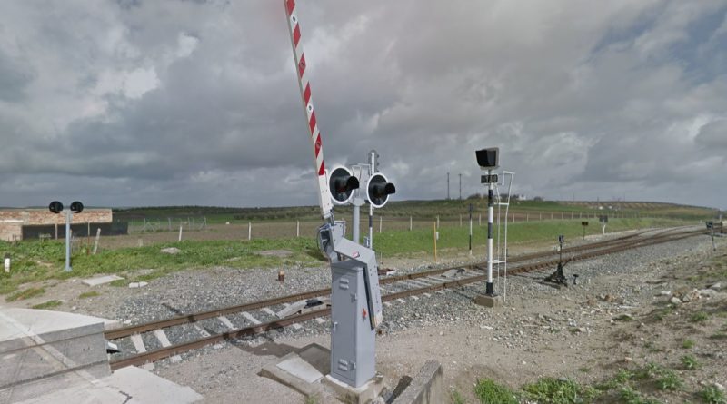 Adif mejorará la seguridad de los pasos a nivel de Arahal