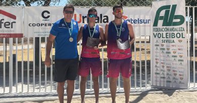 Manuel Cortés y Raúl Matías, del vóley playa Arahal, subcampeones provinciales Manuel Cortés y Raúl Matías, del vóley playa Arahal, subcampeones provinciales